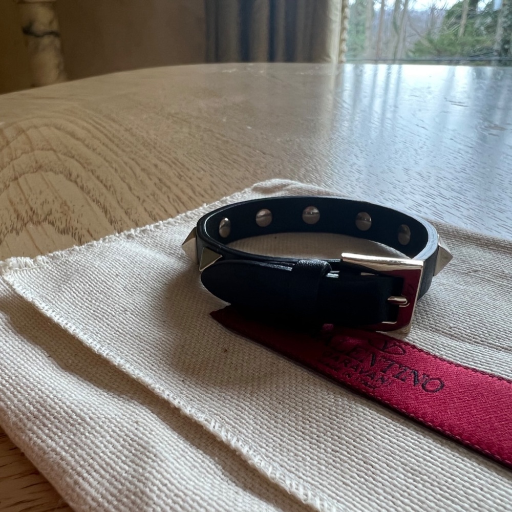 Valentino Rockstud Leather Bracelet - Picture 4 of 10